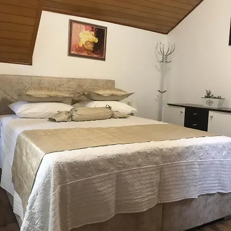 Center Neno Apartmán